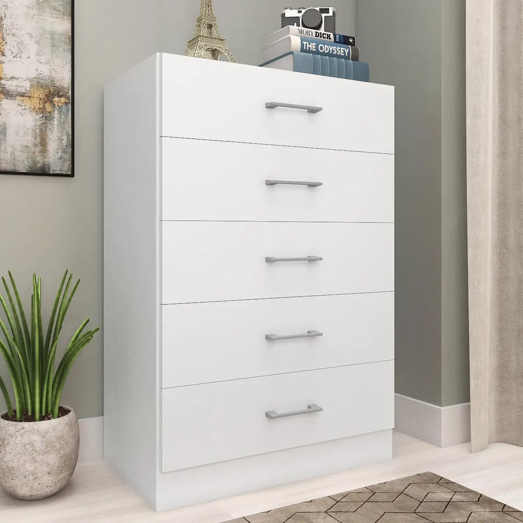 Cômoda Aruba 5 Gavetas Fellicci — Branco — Vista adicional do produto. Objetos decorativos não inclusos.