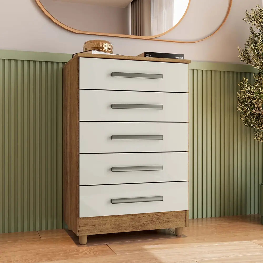 Cômoda Paola 5 Gavetas Rud Rack — Cedro Areia — Vista adicional do produto. Objetos decorativos não inclusos.